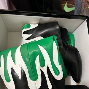 Womens black and green fashion boots , new